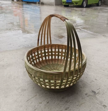 Large Handwoven Bamboo Basket: Round Hollow Vegetable Basket for Home Use, Harvesting, and Religious Offerings with Handle