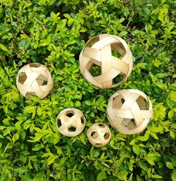 Exquisite Mini Bamboo Ball Pendant - Traditional Chinese Cuju Style Ornament for Bags and Keychains