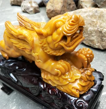 Yunnan Natural Jade Huanglongyu Chicken-Yellow Water-Washed Seed Material: Auspicious Beast Flying Tiger Pi Xiu Enhancing Power Like a Tiger with Wings