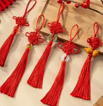 Chinese Knot Ornament, Small Decorative Handmade Tongxin Knot Peace Knot Button Hanging Rope with Red 2026 Tassel Pendant Decoration