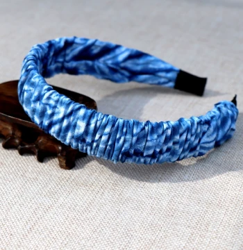 Yunnan Lijiang Ethnic Style Dali Handmade Tie-Dye Fabric Headband Pleated Hair Accessory Blue Dye Minimalist Travel Photo Jewelry