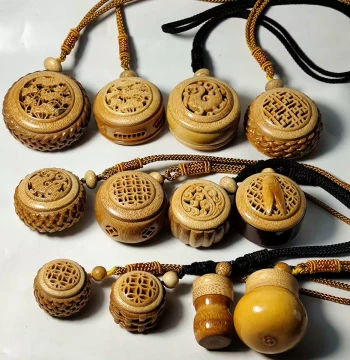 Premium Solid Bamboo Root Carving Neck Hanging Sachet Hand Play Piece Cultural Play Craft Ornament Handmade Bamboo Weaving Bamboo Products