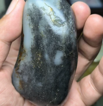 Seed Material Blue-and-White Jade Pendant Hetian Jade Blue-and-White Seed Material Distinct Black and White Raw Stone Hand Piece