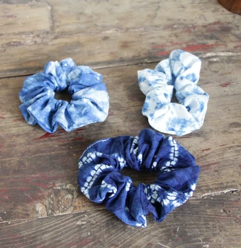 Wholesale Handmade Tie-Dye Fabric Hair Scrunchie Tie-Dye Hair Accessory Ponytail Large Intestine Circle Hair Accessory Ethnic Style Yunnan Dali