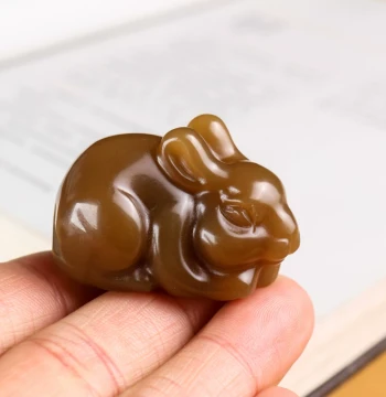Xinjiang Hetian Jade Qiemo Sugar Jade Zodiac Rabbit Hand Piece Natural Jade Turning the Tables Raw Stone Hand Play Piece