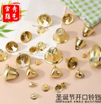 Christmas Open Bell Mini Retro Copper Bell Decoration, Golden Wind Chime Small Charm for DIY Handmade Accessories Wholesale