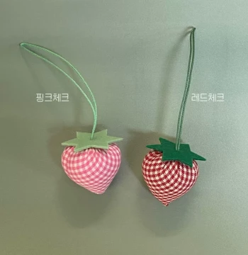 Strawberry Charm Handmade Bag Decoration Cute Ins Style