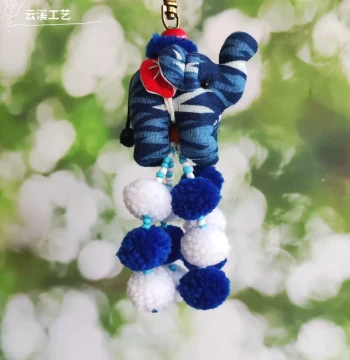 Thailand Handmade Fabric Ornament Tie-Dye Little Elephant Fur Ball Travel Souvenir Cute Elephant Bag Hanging Car Hanging Keychain
