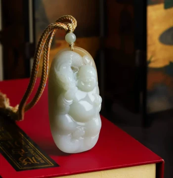 Jade Craftwork, Natural Hetian Jade Russian Old Material with Clever Sugar Color, Maitreya Buddha @ Divine Dragon Protector Handheld Piece