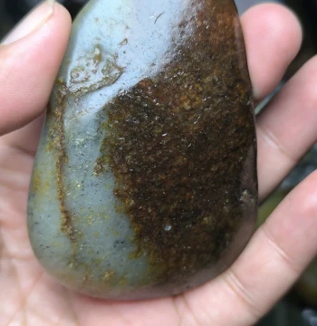 Raw Jade Seed Material Hand Piece - Jujube Red Skin with Yellow Qin Skin Pendant Rough Stone