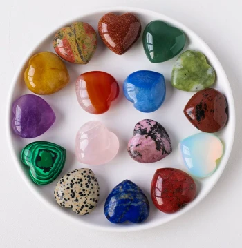 Natural Crystal Raw Stone Heart Ornament Colored Gemstone Heart-Shaped Pendant Playstone Hand Piece Hanging Ornament Kids Gift