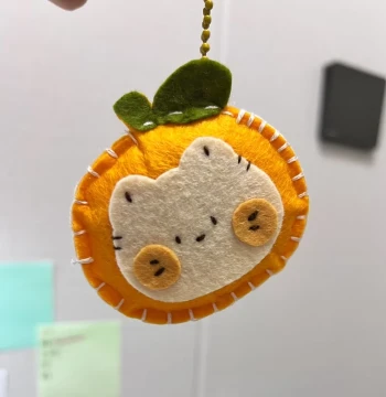 Orange Cat Non-Woven Fabric DIY Kit: High-Value Creative School Bag Charm Gift for Best Friends