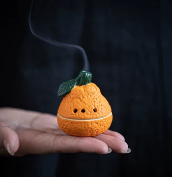 Ceramic Mini Ugly Orange Coil Incense Burner Great Luck and Profit Home Indoor Sandalwood Agarwood Small Incense Burner Zen Tea Room Aromatherapy Burner