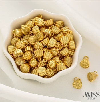 18K Sand Gold Color-Preserved Lotus Pod Pendant DIY Accessory for Handmade Bracelets, Necklaces, and Jewelry Decoration