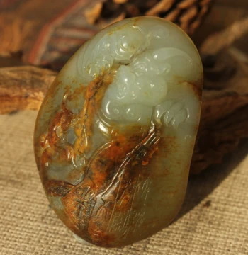 Wangshizhai Jewelry: Xinjiang Hetian Jade Seed Material Wealth Pi Xiu Hand Piece, Exquisitely Carved with Appraisal Certificate #73