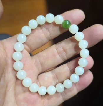 Xinjiang Hetian White Jade Seed Material 8mm Bracelet Peace Buckle Baby Lock Hand-Held Piece Jade Carving Training School