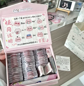 [Meaningful Gift] Pig Emotion Box Surprise Gift Box DIY Material Kit for Friends and Besties