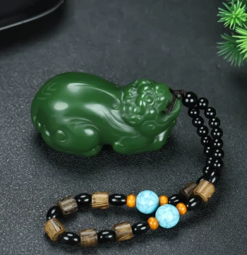 Hetian Jade Jasper Pixiu Handheld Ornament for Men and Women, Spinach Green Wealth-Attracting Piqiu Raw Stone Auspicious Beast Jade Pendant