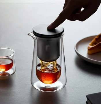 Piao Yi Cup Glass Teapot One-Touch Filter Tea Brewing Set Home Heat-Resistant Infuser Magnetic Tea-Water Separation Cup