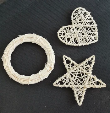 White Rattan Woven Ring Five-Pointed Star Heart Christmas Rattan Wreath Handmade DIY Cream Glue Car Floral Wreath Charm Decoration