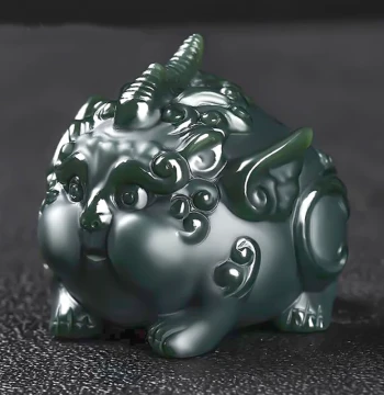 Hetian Jade Green Jade Fine Material Pixiu Handheld Piece, Tea Pet, Gold-Swallowing Beast, Men's Jade Ornament for Play and Display