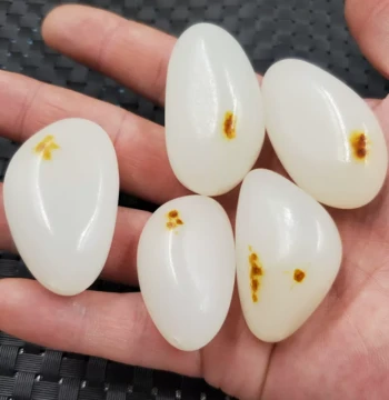 Jade Pendant Xinjiang Hetian White Jade Pendant Calcite Jade Rough Stone Pendant White Jade Freeform Pendant Handheld Ornament