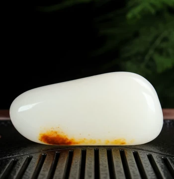 Natural Jade Hetian Jade Seed Material Raw Stone Hand Piece Red Skin Raw Stone Play Piece Small Ornament Mutton Fat Jade