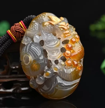 Chalcedony Agate Hand Play Piece, Ruyi Pixiu Jade Hand-Held Ornament, Jade Pendant Play Piece with Certificate