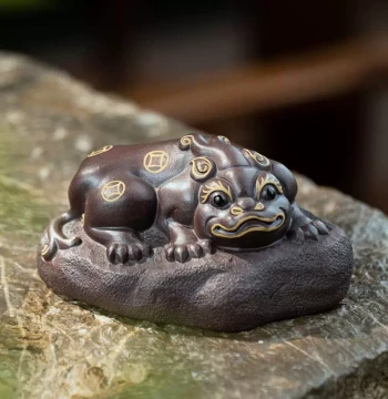 Tea Pet Gold-Plated Pixiu Figurine 24k Wealth-Attracting Pair