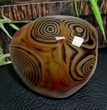 A9 Natural Light Luxury Colorful Striped Agate Raw Stone, Yuhua Stone, Figurative Stone, Bathtub Stone, Hand Piece, Ornamental Stone