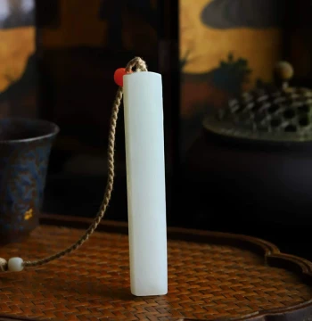 Natural Xinjiang Hetian Jade Factory Craftsmanship Qinghai Material Old Material Plain Surface @ Seal Jade Hand Piece