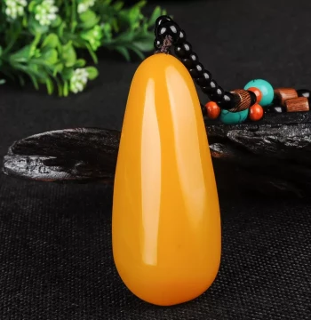 Yellow Dragon Jade Raw Stone Hand Piece, Chicken-Oil Yellow Jade, Xinjiang Jade, Hetian Jade Mutton Fat Seed Material Hand Piece
