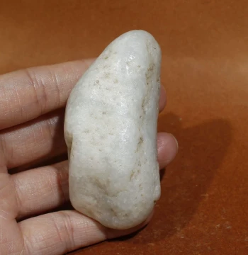 113g Good Shape Smooth Hetian White Jade Mountain Flow Material Raw Stone Natural Jade One-Grab Handle Piece Material Carving Material
