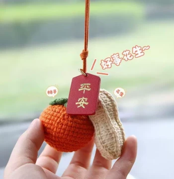 Good Things Happen Car Safety Ornament, Handmade Wool Knitted and Crocheted Interior Rearview Mirror Hanging Decor, Vehicle Decoration, Car Pendant