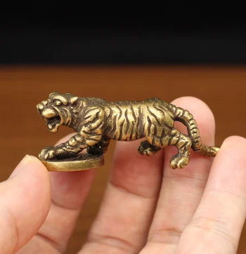 Small Pure Copper Zodiac Tiger Desktop Ornament Solid Brass Treasure Coin Little Tiger Fierce Tiger Copperware Hand Piece
