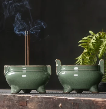 Home Ceramic Three-Legged Incense Burner, Indoor Aromatherapy Bowl, Outdoor Small Censer, Incense Holder for Worship, Double-Ear Three-Foot Large Burner