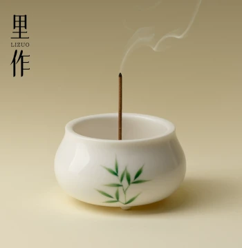 Lizuo High-End Hand-Painted Green Bamboo Incense Burner, Home Indoor Ceramic Incense Burner for Agarwood and Sandalwood Stick Incense Holder Ornament