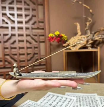 Creative Incense Burner, Aromatic Stick Incense Holder for Living Spaces, Sandalwood Antique-Style Incense Lighting, Zen Tea Ceremony Ceramic Agarwood Aromatherapy
