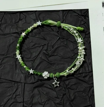 DIY Handmade Starry Four-Leaf Clover Bracelet Weaving Kit, Star Bracelet Material Pack, Creative Gift for Best Friends and Girlfriends