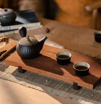 Juhan Japanese Style Walnut Wood Tray for Home Use, Tea Snack Plate, Tea Serving Tray, Solid Wood Dining Plate for Tea Houses and Cafes, Large Size