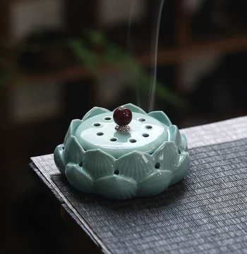 Lotus Coil Incense Burner Box Home Indoor Ceramic Aromatherapy Burner Sandalwood Agarwood Tea Desk Office Incense Lighting Device Censer