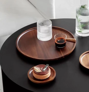 High-End INS Style Vintage Solid Wood Plate, Pure Color Round Tray for Tea, Cafe Cake, and Dessert