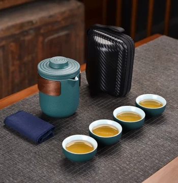 Portable Travel Tea Set Bag for Outdoor Camping, Quick Brew Equipment with One Teapot and Four Cups