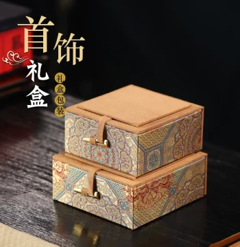 Premium Jewelry Storage Box for Beaded Bracelets, Necklaces, Jade Bangles, and Pendants – Elegant Gift Packaging for Jade and Porcelain
