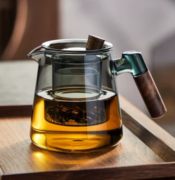 YIHUTEA Glass Tea Pot for Home Brewing, 2026 New Model Heat-Resistant Tea Set, Boiling and Brewing Device, Wooden Handle Single Pot