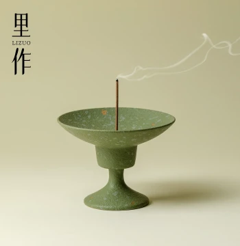 Lizuo Retro Ceramic Incense Burner, Household Incense Ceremony Aromatherapy Stove, Premium Traditional Chinese Green Color, Sandalwood Stick Incense Holder