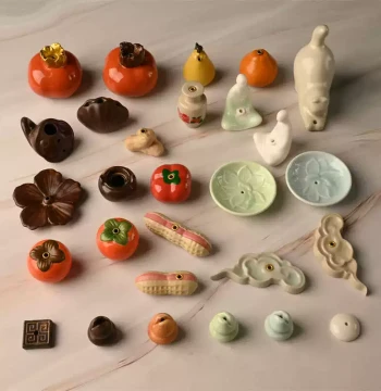 Ceramic Stick Incense Holder and Coil Incense Stand, Compact Household Gourd-Shaped Incense Insert, Portable Multi-Use Incense Burner Accessory and Bracket