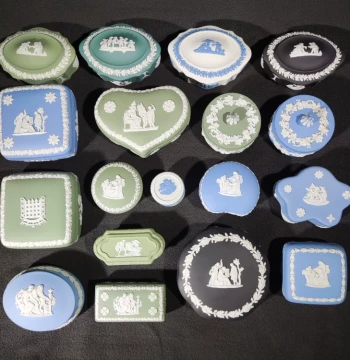 Wedgwood Vintage Jasperware Relief Jewelry Box, Perfect for Birthdays, Holidays, and Couples
