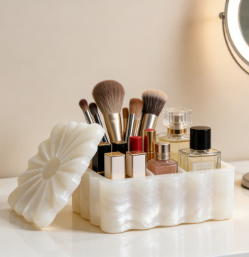 Natural Jade Storage Box with Marble Finish, High-End Jewelry Container with Scalloped Design for Bathroom Vanity Tray