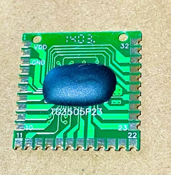 Three Gold-Plated Mini Circuit Boards for One Yuan – Specifications Unknown, Size 2.2*2.3cm